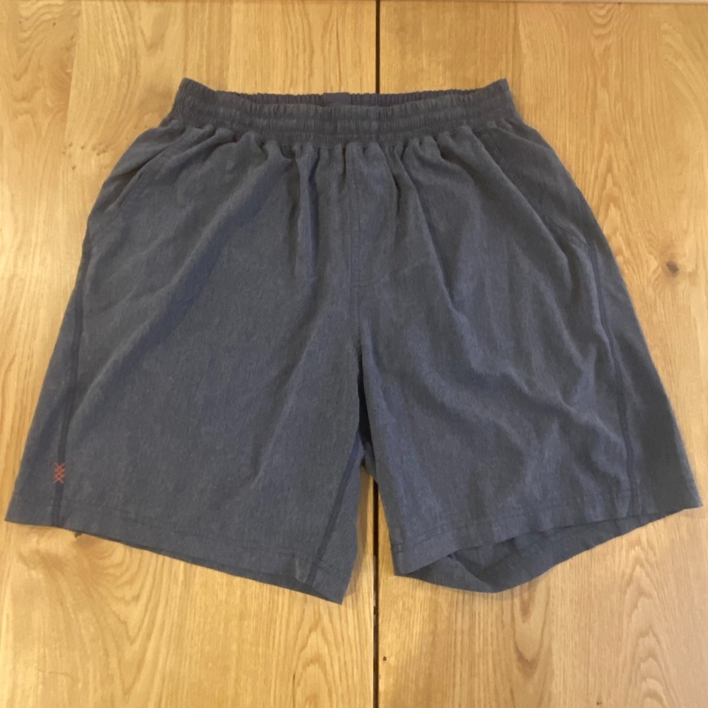 Rhone Breathable Performance Mens Drawstring Shorts Size Small 8" inseam